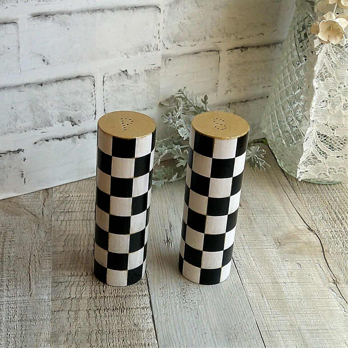 Courtly Check Tall Salt and Pepper Shaker Set