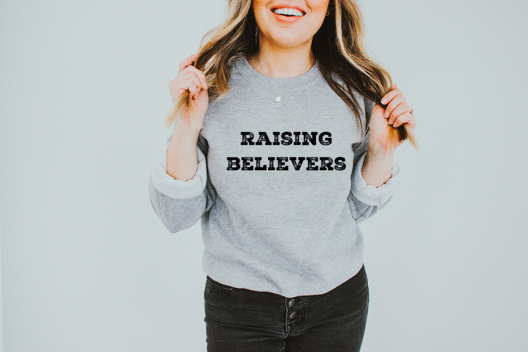 Raising Believers Grey Crew - Pelavida - Shop For Life