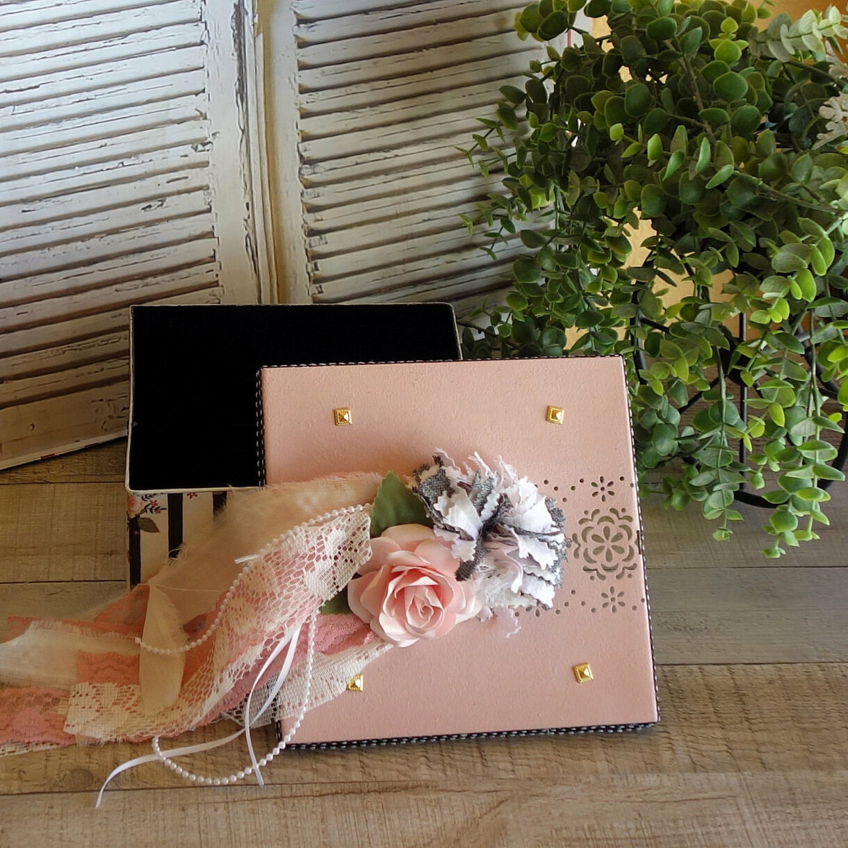 vintage rose decorative box